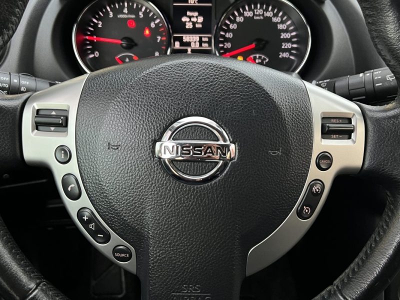 NISSAN QASHQAI PHASE 2 CONNECT EDITION 360 1.6 i 117 Cv 58 300 Km TOIT PANO GPS CAMERA - Garantie1an