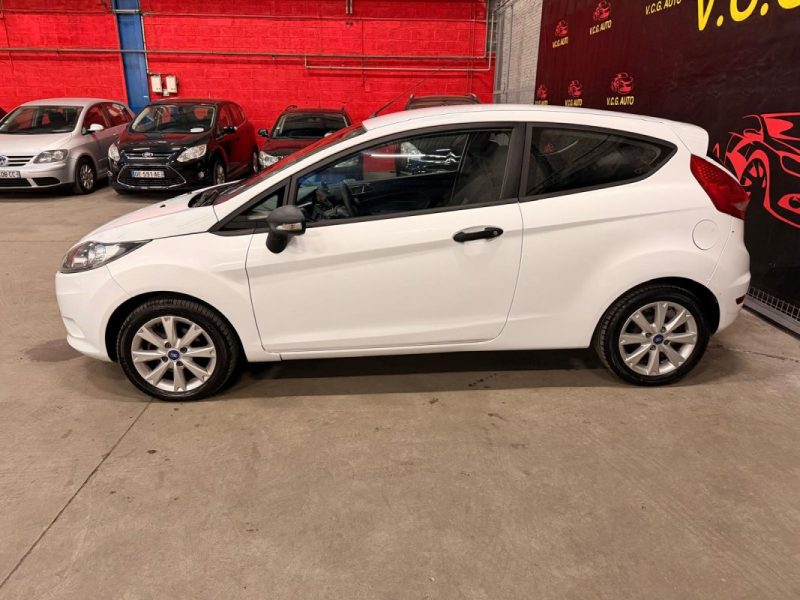 FORD FIESTA 1.4 TDCI 68 AMBIENTE 