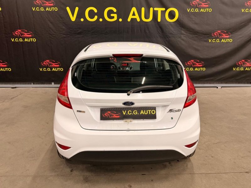 FORD FIESTA 1.4 TDCI 68 AMBIENTE 