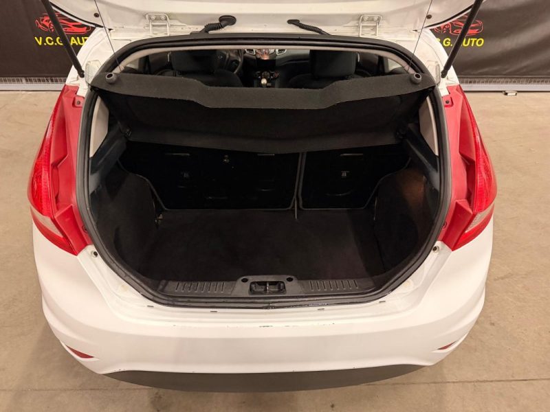 FORD FIESTA 1.4 TDCI 68 AMBIENTE 