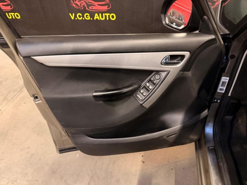 CITROEN C4 PICASSO 1.8i 16V 127ch Dynamique 