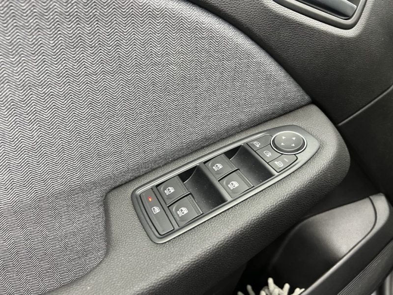 Renault Clio 5 phase 2 1.6 E-Tech Hybrid 145ch Techno | 1 500 KM | 2025 | Carplay | Caméra de recul