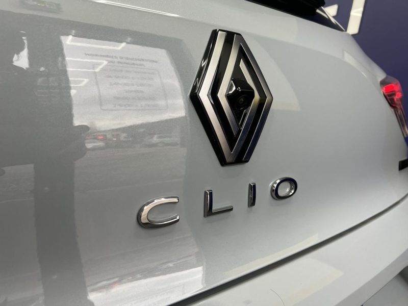 Renault Clio 5 phase 2 1.6 E-Tech Hybrid 145ch Techno | 1 500 KM | 2025 | Carplay | Caméra de recul