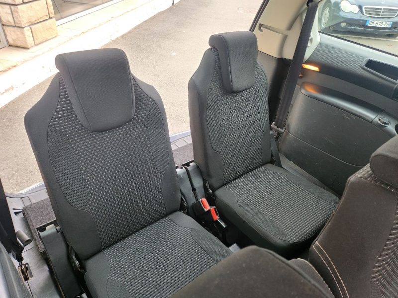 CITROEN C4 GRAND PICASSO 1.6 HDI 110 CH