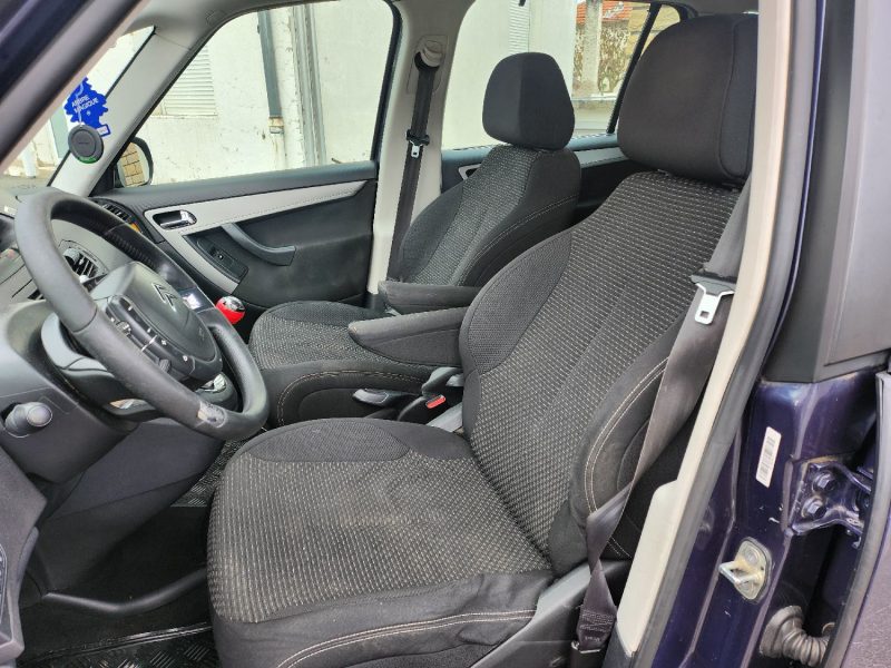 CITROEN C4 GRAND PICASSO 1.6 HDI 110 CH