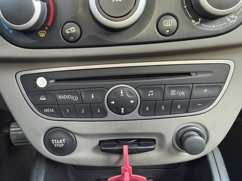 RENAULT MEGANE 1.5 DCI 85 1ÈRE MAIN 