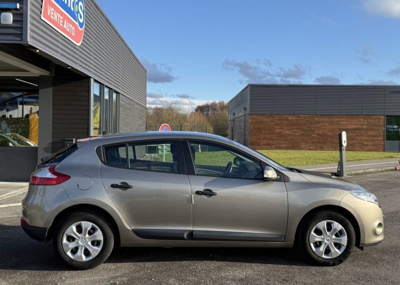 RENAULT MEGANE 1.5 DCI 85 1ÈRE MAIN 