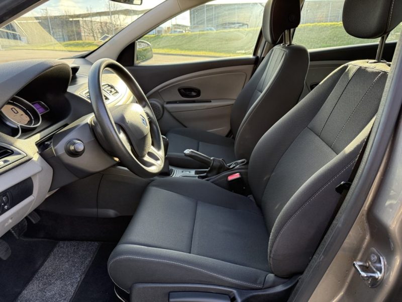 RENAULT MEGANE 1.5 DCI 85 1ÈRE MAIN 