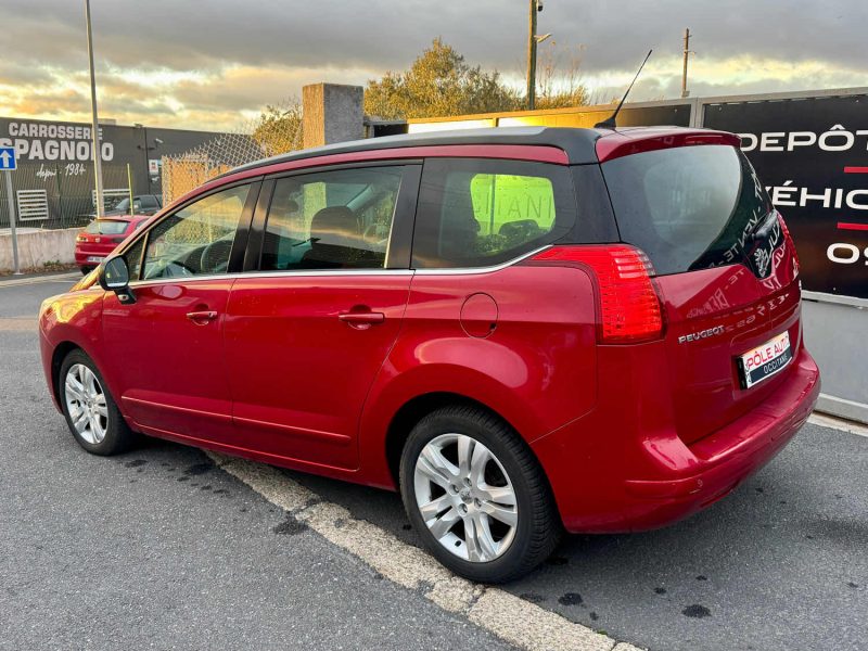 PEUGEOT 5008 1.6 HDI112 FAP ACTIVE 5PL 2011