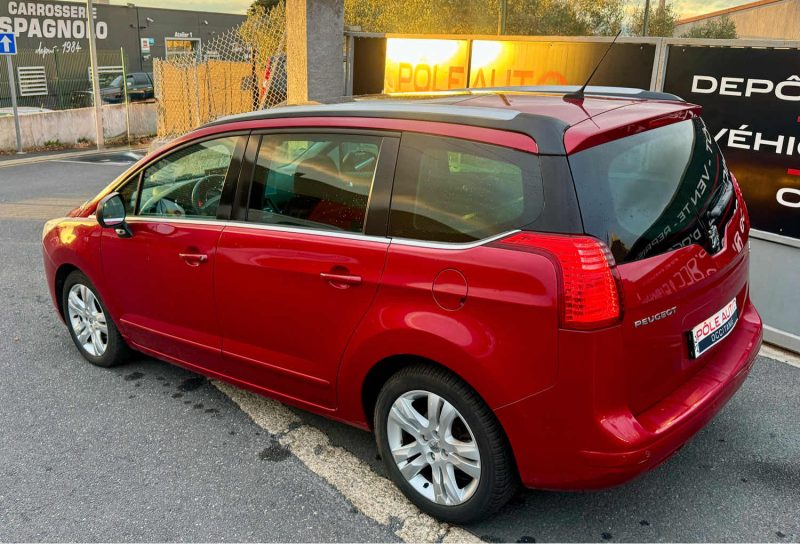 PEUGEOT 5008 1.6 HDI112 FAP ACTIVE 5PL 2011