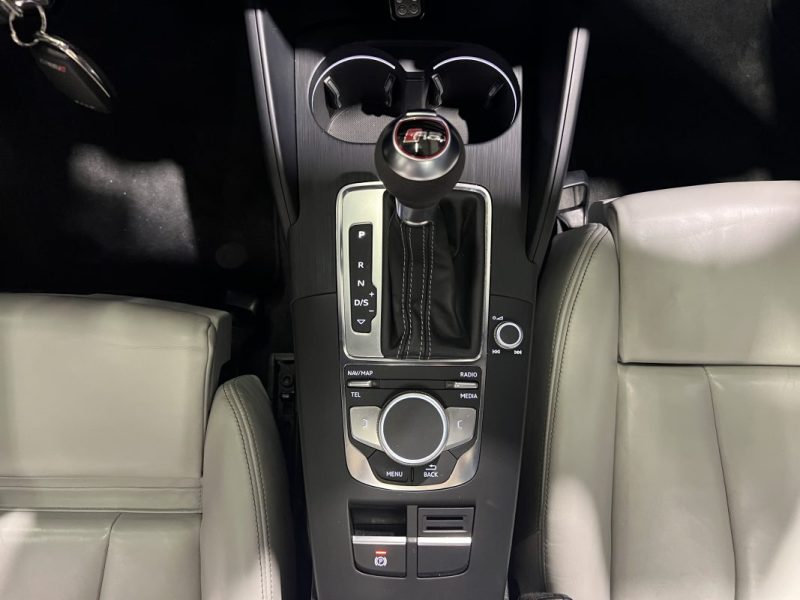 AUDI RS3  SPORTBACK 2.5 TFSI 400 S TRONIC 7 QUATTRO / TOIT OUVRANT / ENTRETIEN COMPLET AUDI 