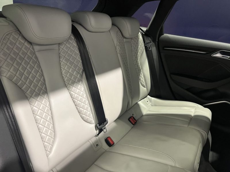 AUDI RS3  SPORTBACK 2.5 TFSI 400 S TRONIC 7 QUATTRO / TOIT OUVRANT / ENTRETIEN COMPLET AUDI 