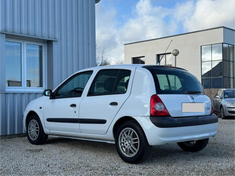 RENAULT CLIO AUTHENTIQUE 1.2  60CV 123000KM 2002
