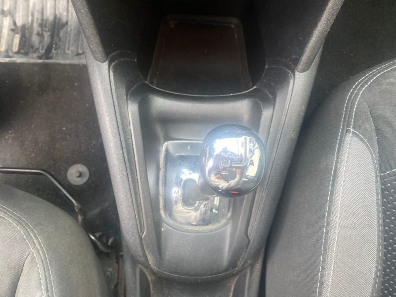 PEUGEOT 208  1.4 E-HDI 68 ACTIVE BMP 2012