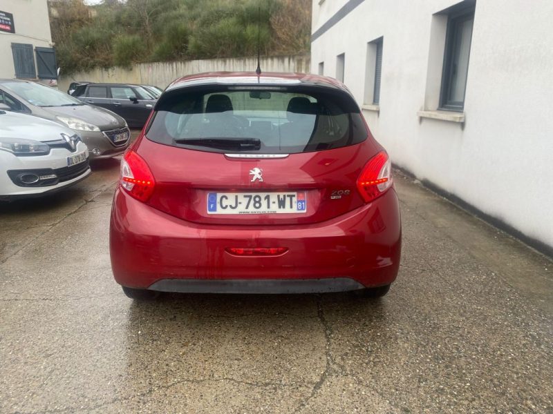 PEUGEOT 208  1.4 E-HDI 68 ACTIVE BMP 2012