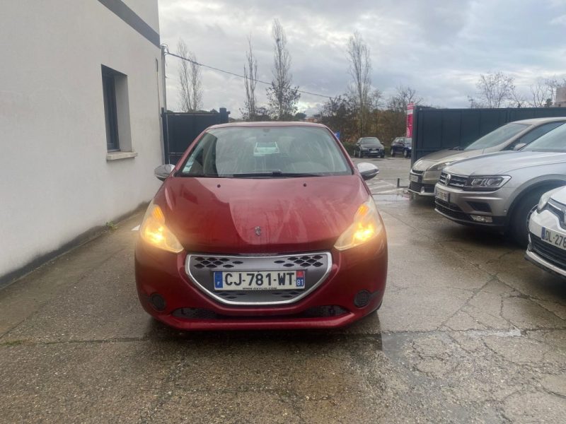 PEUGEOT 208  1.4 E-HDI 68 ACTIVE BMP 2012