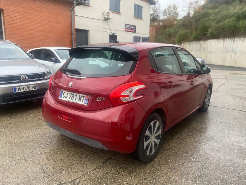PEUGEOT 208  1.4 E-HDI 68 ACTIVE BMP 2012