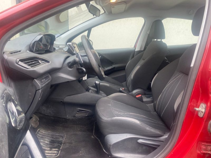 PEUGEOT 208  1.4 E-HDI 68 ACTIVE BMP 2012