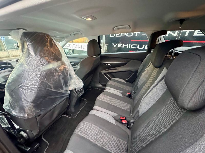 PEUGEOT 5008 II BLUEHDI 130CH STYLE S&S EAT8 2020