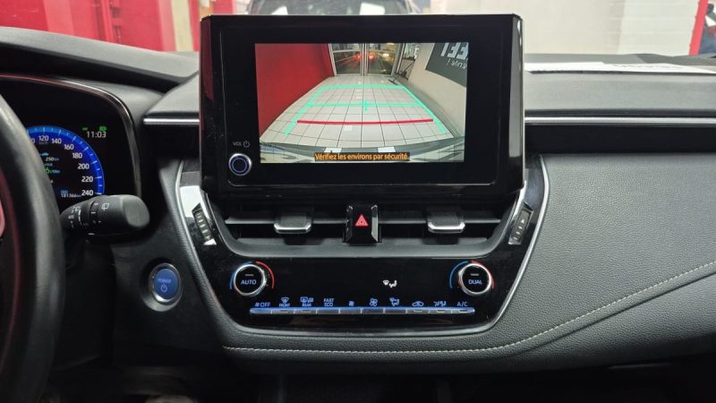 TOYOTA COROLLA TOURING SPORTS 122cv 2023 DESIGN/ 1 ERE MAIN/TVA RECUPERABLE