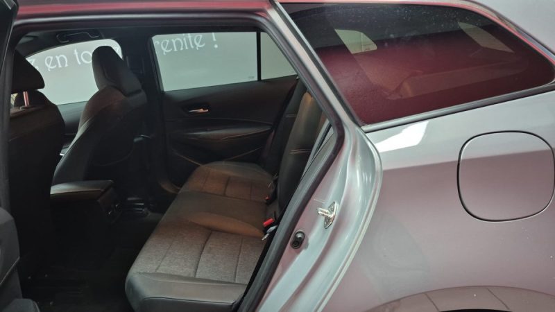 TOYOTA COROLLA TOURING SPORTS 122cv 2023 DESIGN/ 1 ERE MAIN/TVA RECUPERABLE