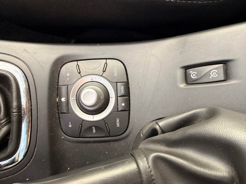 RENAULT MEGANE 3 1.5 DCI 110 CV EXPRESSION - ENTRETIEN OK - GARANTIE 12 MOIS 