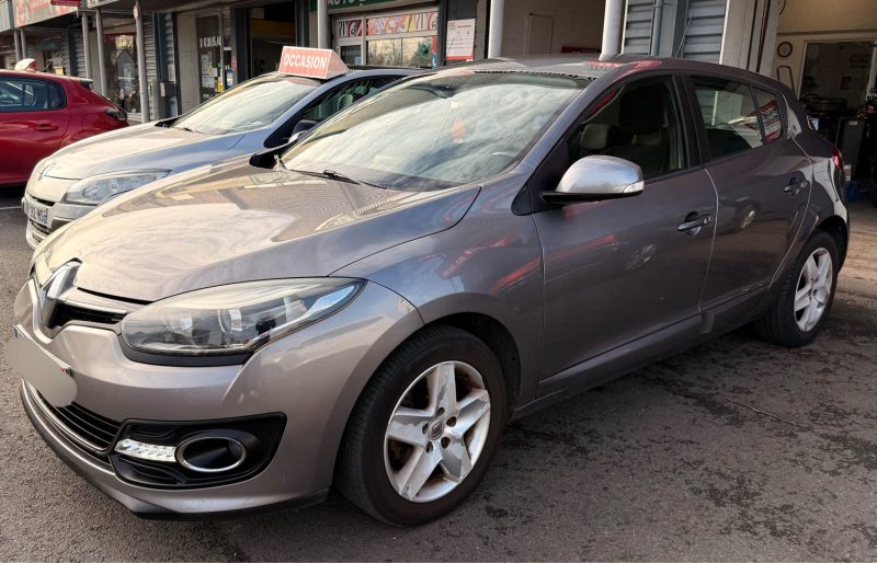 RENAULT MEGANE 3 (III) 1.5 DCI 110 CV EXPRESSION - ENTRETIEN OK - GARANTIE 12 MOIS 