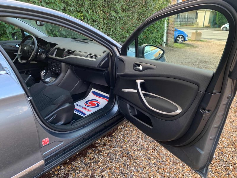 CITROEN C5 - 2 1.6 E-HDI 110 BUSINESS AIRDREAM BMP6 2011