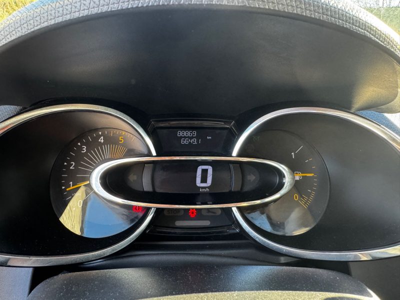 RENAULT CLIO 4 AIR MEDINAV 1.5 DCI 75CH 2014