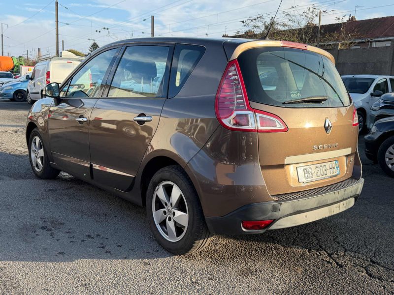 RENAULT SCENIC 3 1.5 DCI 105 DYNAMIQUE 2010