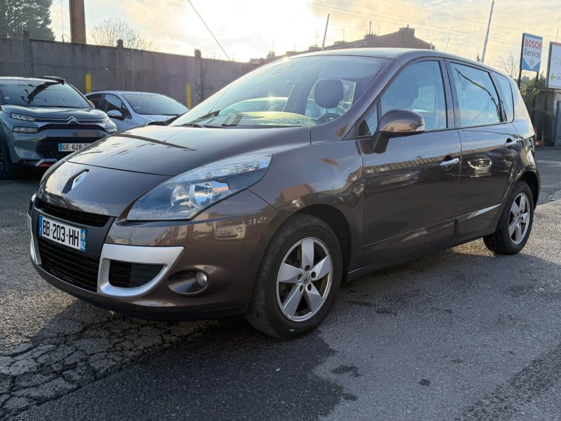 RENAULT SCENIC 3 1.5 DCI 105 DYNAMIQUE 2010