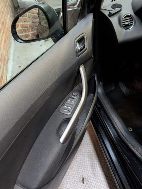 PEUGEOT 308 1.6  HDI  92 CV ACTIVE 1.6  HDI ACTIVE 2013