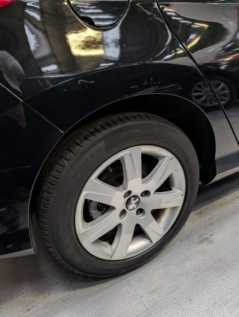 PEUGEOT 308 1.6  HDI  92 CV ACTIVE 1.6  HDI ACTIVE 2013