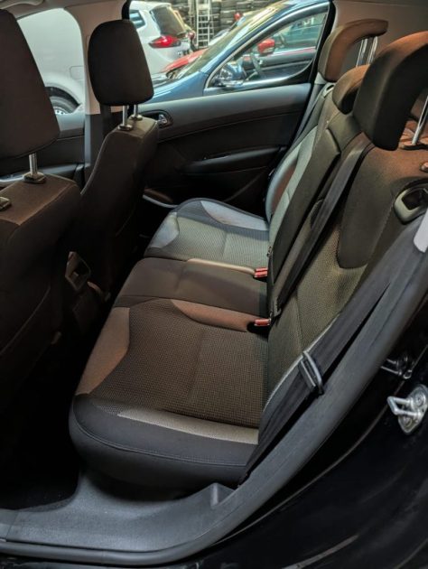 PEUGEOT 308 1.6  HDI  92 CV ACTIVE 1.6  HDI ACTIVE 2013