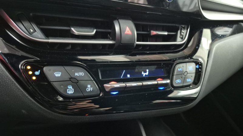 TOYOTA C-HR SUV HYBRIDE 122cv PHASE 2 DYNAMIC BUSINESS/1 ERE MAIN/TVA RECUPERABLE