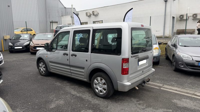 FORD TOURNEO 1.8 TD 75 BASE COURT 