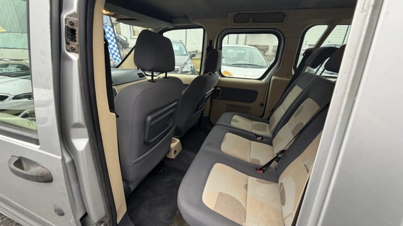 FORD TOURNEO 1.8 TD 75 BASE COURT 