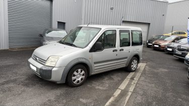 FORD TOURNEO 1.8 TD 75 BASE COURT 