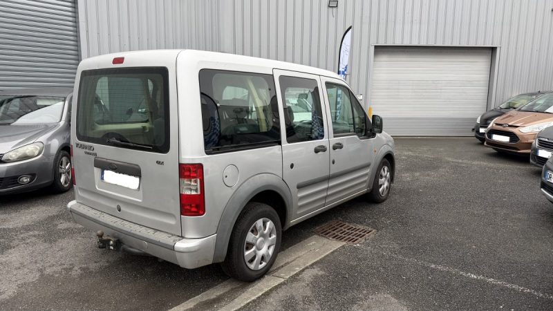 FORD TOURNEO 1.8 TD 75 BASE COURT 