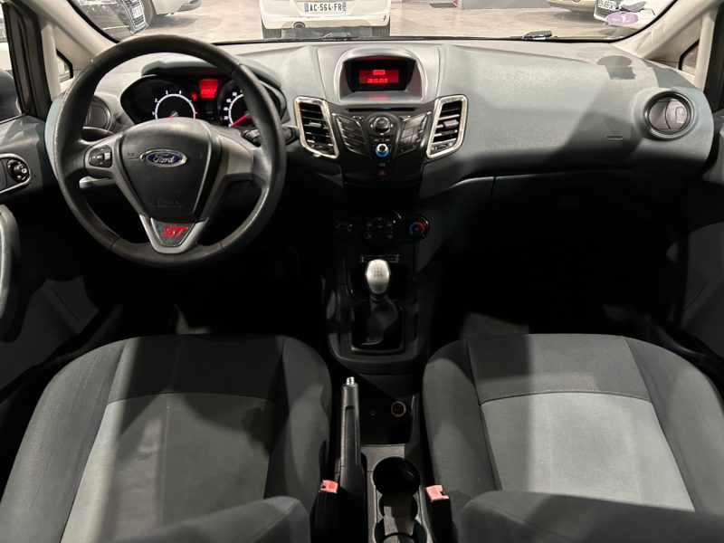 FORD FIESTA 1.2i 16V 60CH