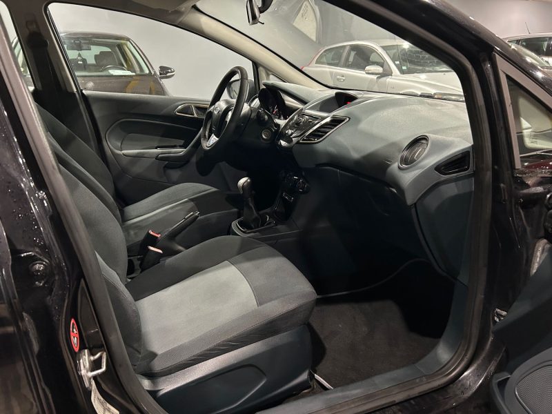 FORD FIESTA 1.2i 16V 60CH