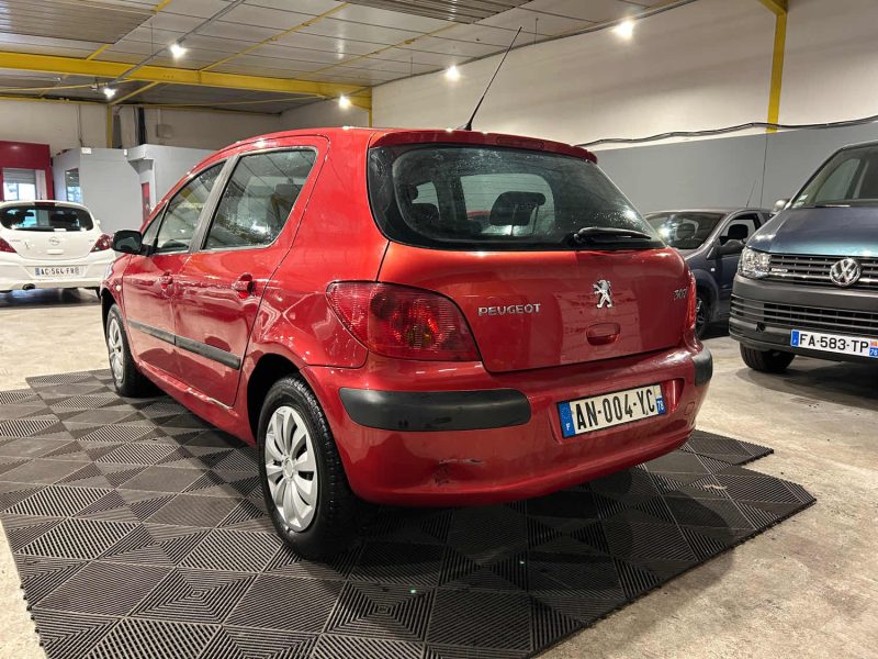 PEUGEOT 307 1.4I - 16V 95CH 