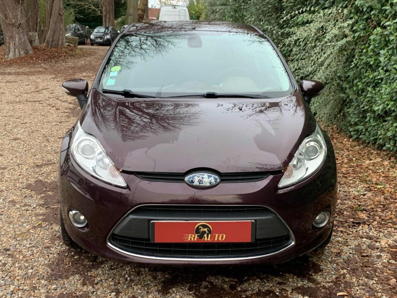 FORD FIESTA 6 1600 TDCI 95 TREND 2010