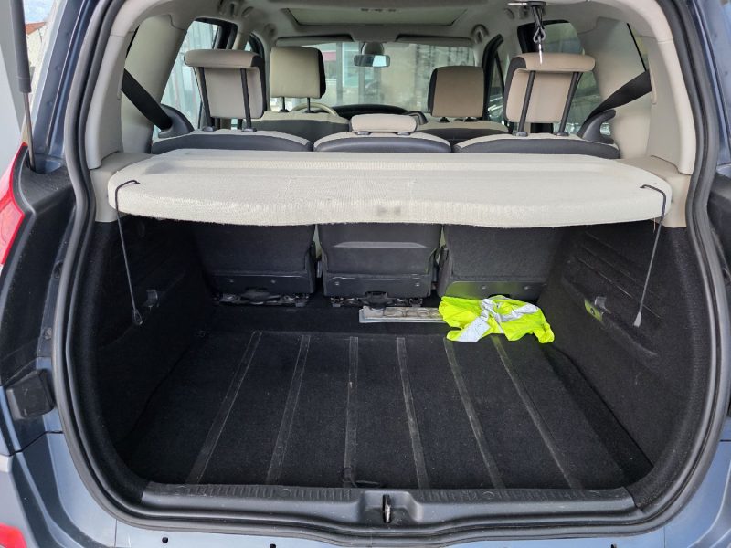 RENAULT SCENIC EXPRESSION 1.9DCI 130CH ANNEE 2008 187000KM