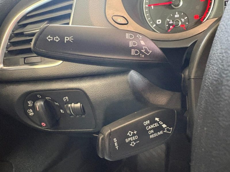 Audi Q3 2.0 TDI 163ch 🔥 Quattro ❄️ Attelage 🔗 Feux auto 💡 Reprise 🔄 Garantie 🛡️