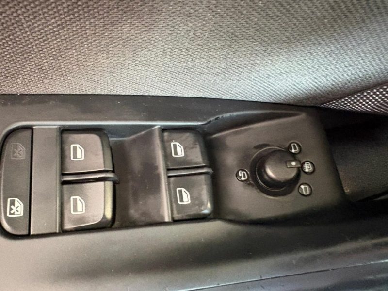 Audi Q3 2.0 TDI 163ch 🔥 Quattro ❄️ Attelage 🔗 Feux auto 💡 Reprise 🔄 Garantie 🛡️