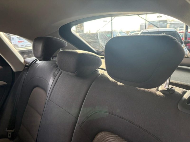 Audi Q3 2.0 TDI 163ch 🔥 Quattro ❄️ Attelage 🔗 Feux auto 💡 Reprise 🔄 Garantie 🛡️