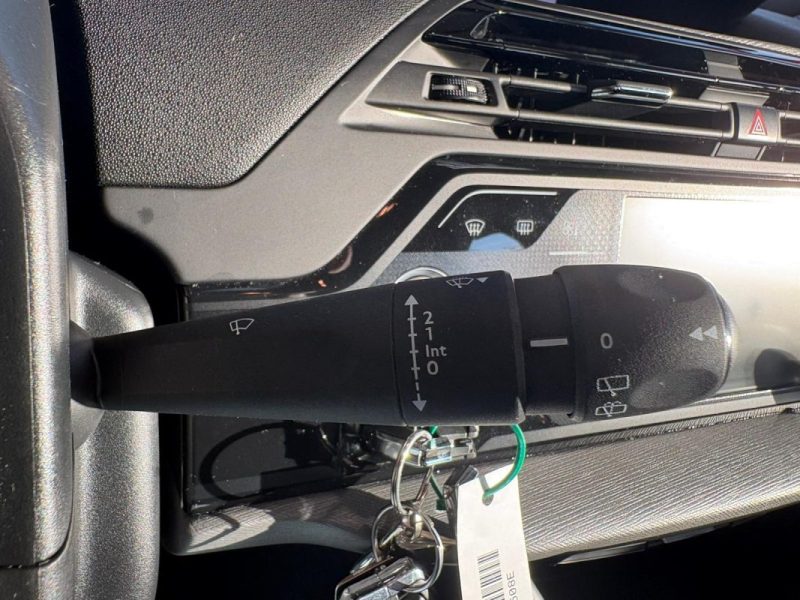 C4 Picasso 1.2 131ch 🚗 Attraction ✨ Attelage 🔗 Clim ❄️ Reprise 🔄 Garantie 🛡️