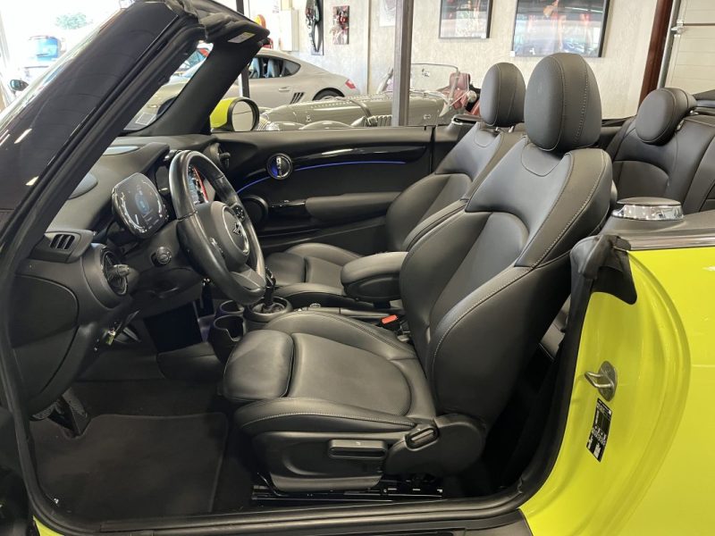MINI MINI 3 F57 MINI CABRIO COOPER 136 CAMDEN BA  2022