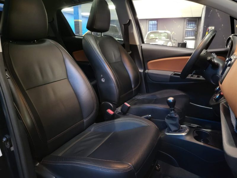 TOYOTA YARIS 1.3 VVTI 100CV BVM6 LOUNGE TOIT PANO / CAMERA